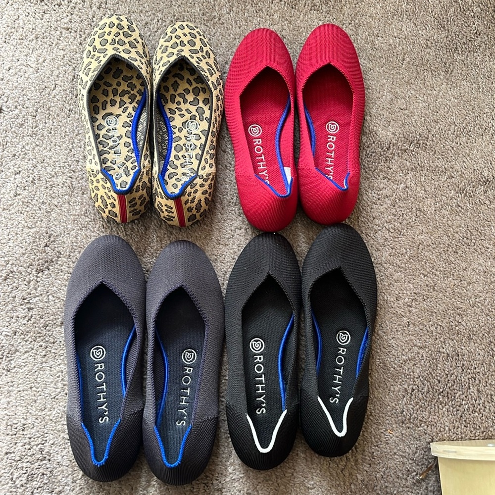LOT - 4 pairs of Rothy’s flats